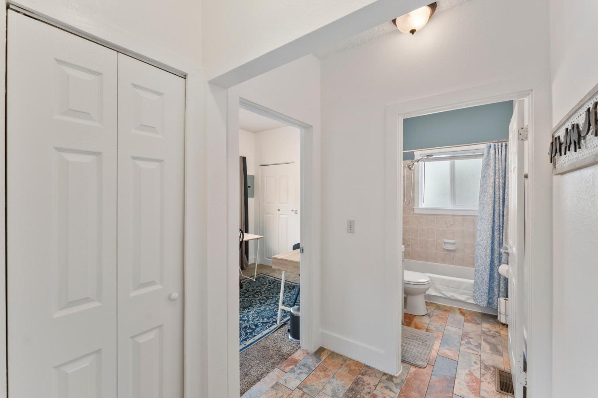 3 Bedroom *Downtown* With Firepit Colorado Springs Exterior photo